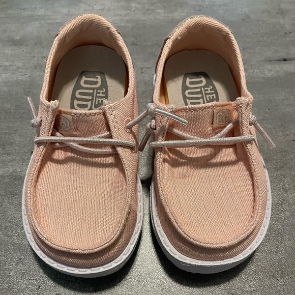 HEYDUDE Slip-on Shoe - Picture 6 of 7